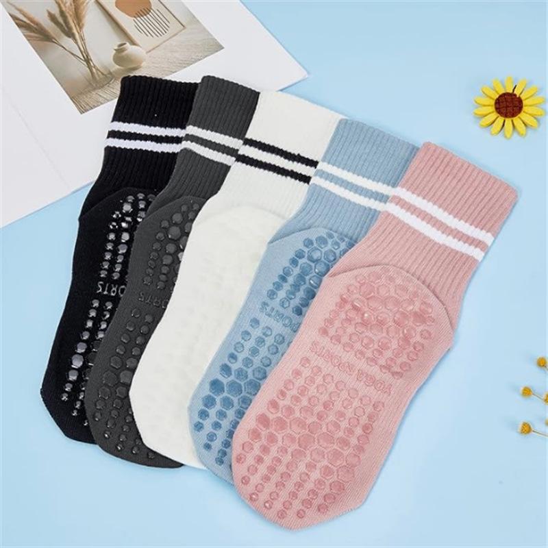 Women's Anti-Slip Yoga Socks - Mid-Calf Cotton Pilates Fitness Socks with Shark Pattern