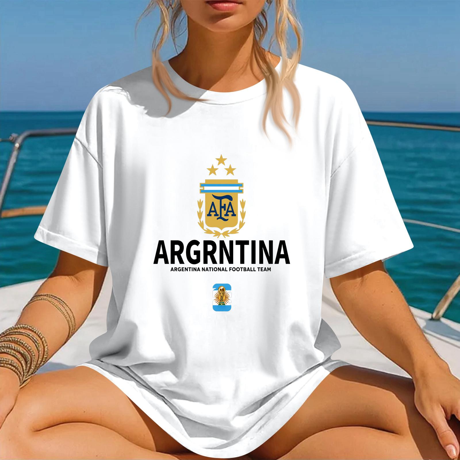 

Unisex Casual Crew Neck Pullover Short Sleeve T-Shirt with Football Emblem Print Suitable for Everyday Wear and Sports Activities XL білий