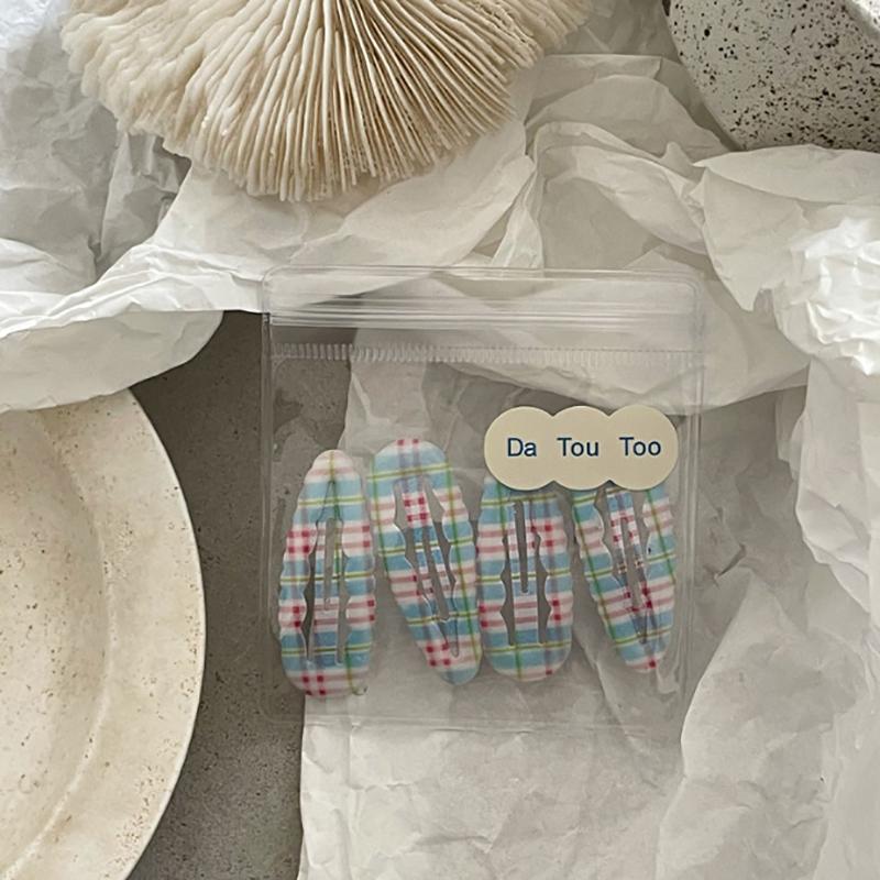 

Стиль колледжа Контрастный цвет Клетчатый Капля воды Заколка-автомат Костюм Милый Молодой Студентка Женский Сломанные волосы Челка Заколка