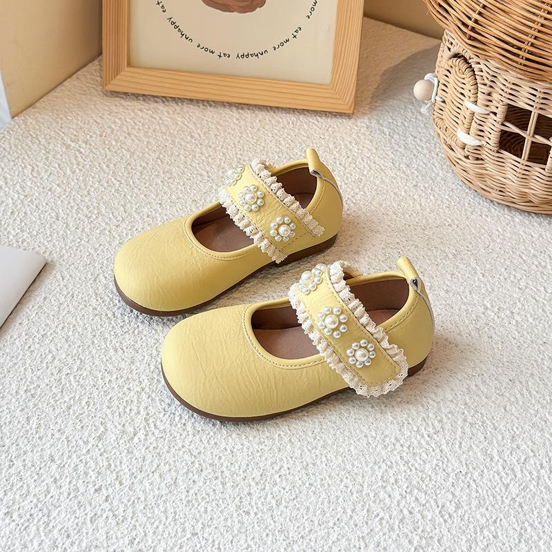 

Kids Princess Shoes Round Toes Sweet Pearls Girls Leather Shoes Soft Sole 2025 New Fashion Children Dance Shoes Lace Flats Trend 23 жёлтый
