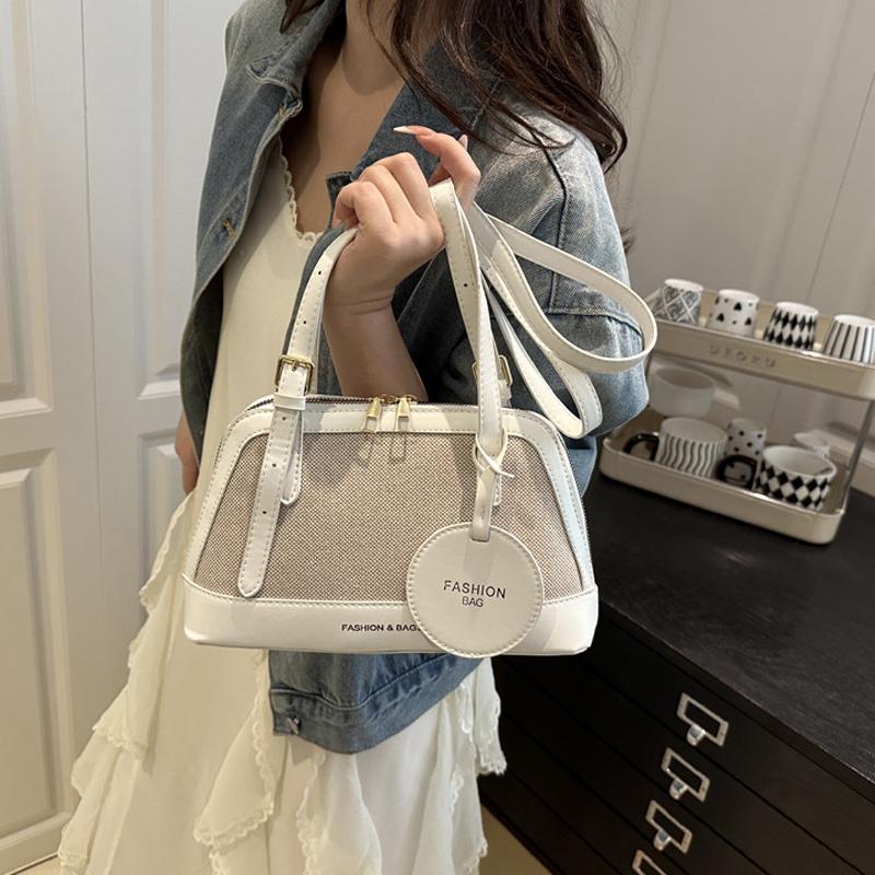 Elegant Classic Crossbody Bag Women Luxury Vintage Designer Minimalist Shoulder Bag Stylish Commuter Large Capacity Underarm Bag AVE