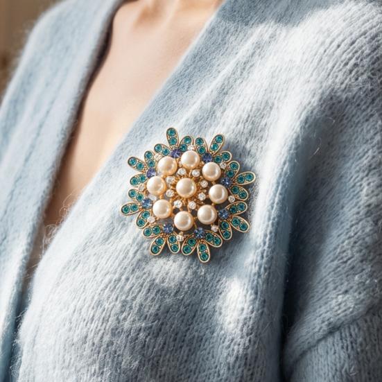 Women Party Jewelry Faux Pearl Rhinestone Snowflake Brooch, Alloy Lapel Pin for Shirts Decorative Pins Coats Sweaters Dresses, Men Accessories Winter