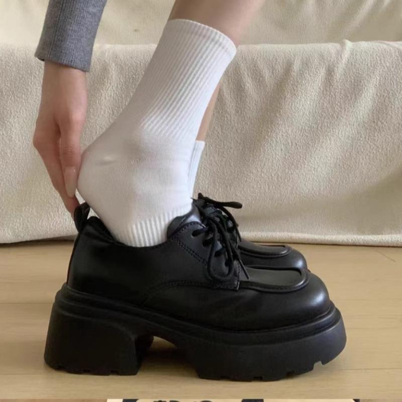 

Мода 2024 Бренд Женская обувь Мэри Джейн Женские туфли на высоком каблуке Модные на шнуровке Офис и карьера Носок круглой формы Каблуки-платформа Zapatos 40 чёрный