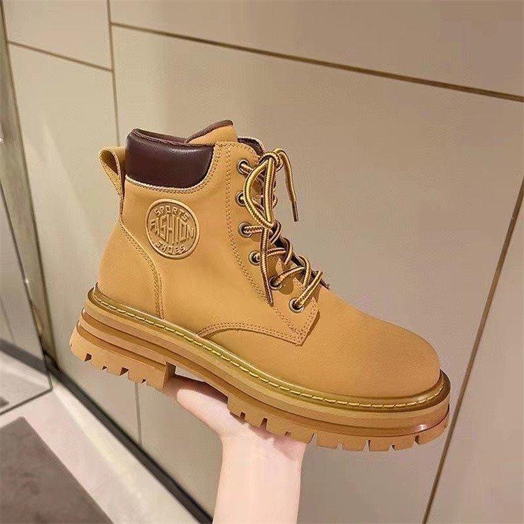 

2024 autumn and winter new retro casual round head inner heightening Martin boots thick sole heightening short boots can t be kicked bad rhubarb boots 35 имбирный