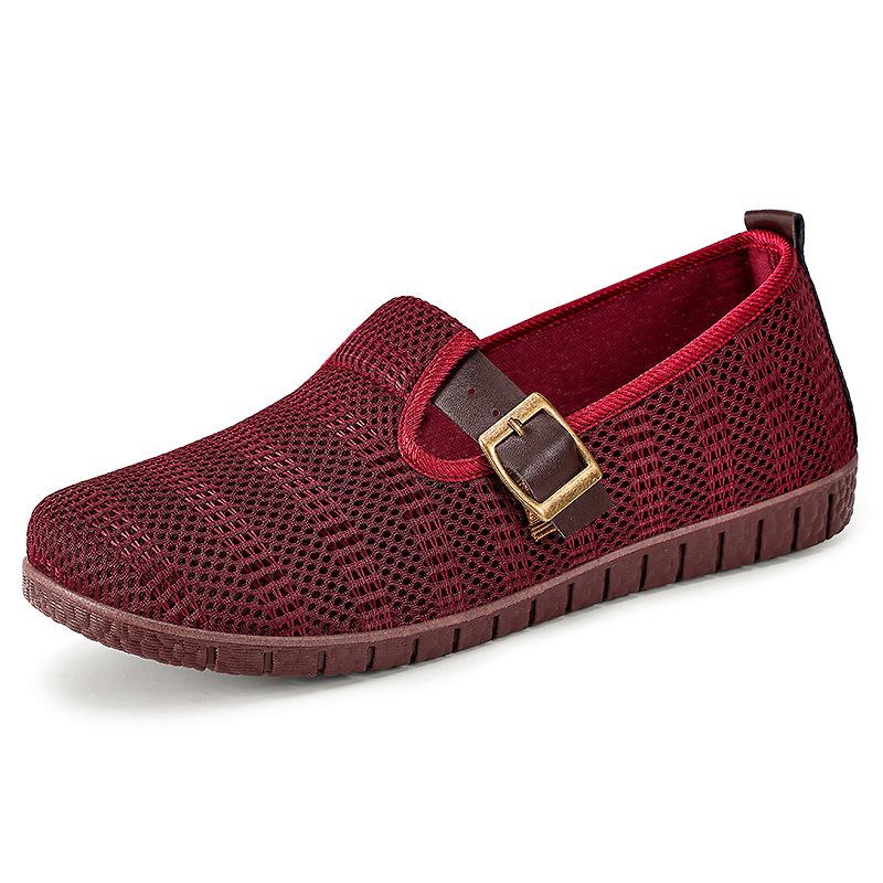 Old Beijing Cloth Shoes Women's Summer New Fly-woven Breathable One-pedal Women's Shoes Soft Soles Not Tired Mother Shoes