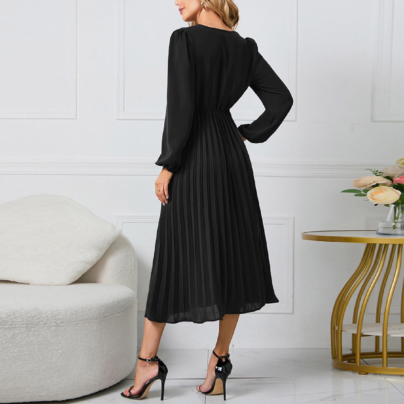 Женское однотонное облегающее платье с длинными рукавами и плиссированным поясом — фото 5