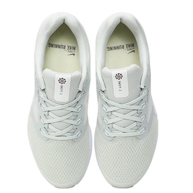 Nike Women's SWIFT 3 Running Shoes