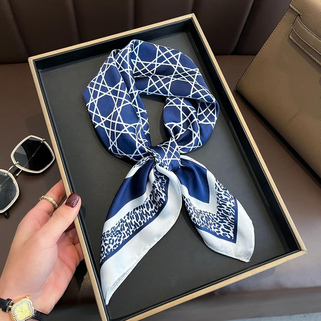 New Geometric Line Printed Small Square Scarf for Women's Imitation Silk Scarf Neck Protection Scarf Professional Versatile Silk Scarf Scarf Scarf
