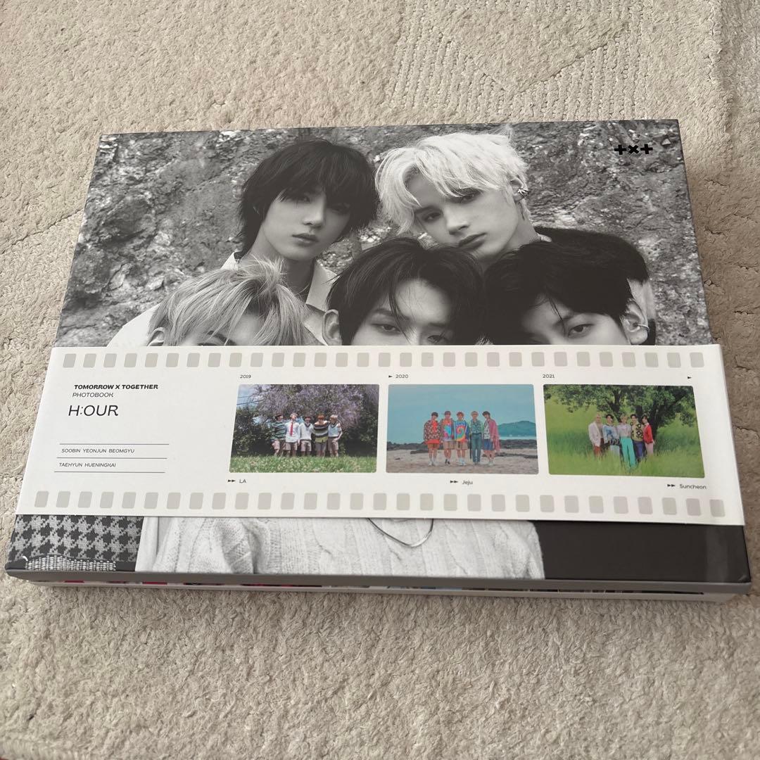 

[USED] tomorrow x together PHOTOBOOK H:OUR