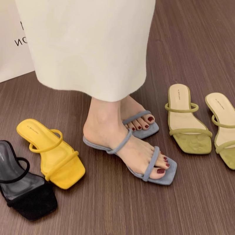 Fashion Hot Selling 2025 New Summer Low Heel Women Slippers Fashion Square Toe Slip On Slide Ladies Casual Dress Street Style Sandalias