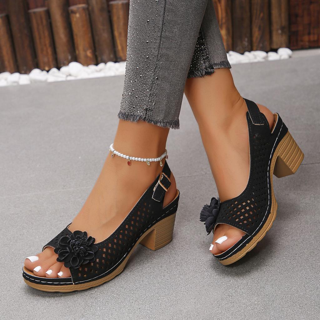 Large size flower high-heeled sandals women's summer new fashion thick heel buckle women's sandals