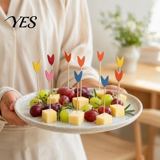 Colorful Wooden Fruit Tags 100Pcs Disposable Picks, Cocktail Picks with Decorative Leaves Cake And Dessert Flower Tips, Bamboo Skewers for Fruits