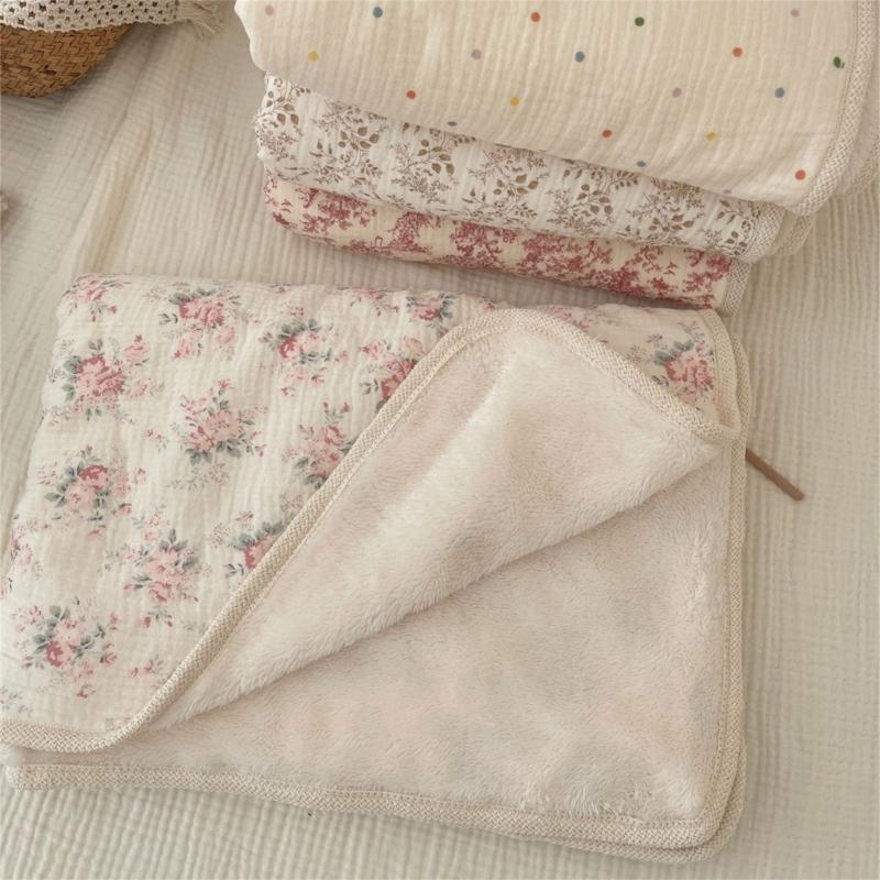 Couverture en Coton Imprimé Réversible Bord Crochet Fleur Couverture Polyvalente Double Épaisseur Chaude pour Bébés & Adultes