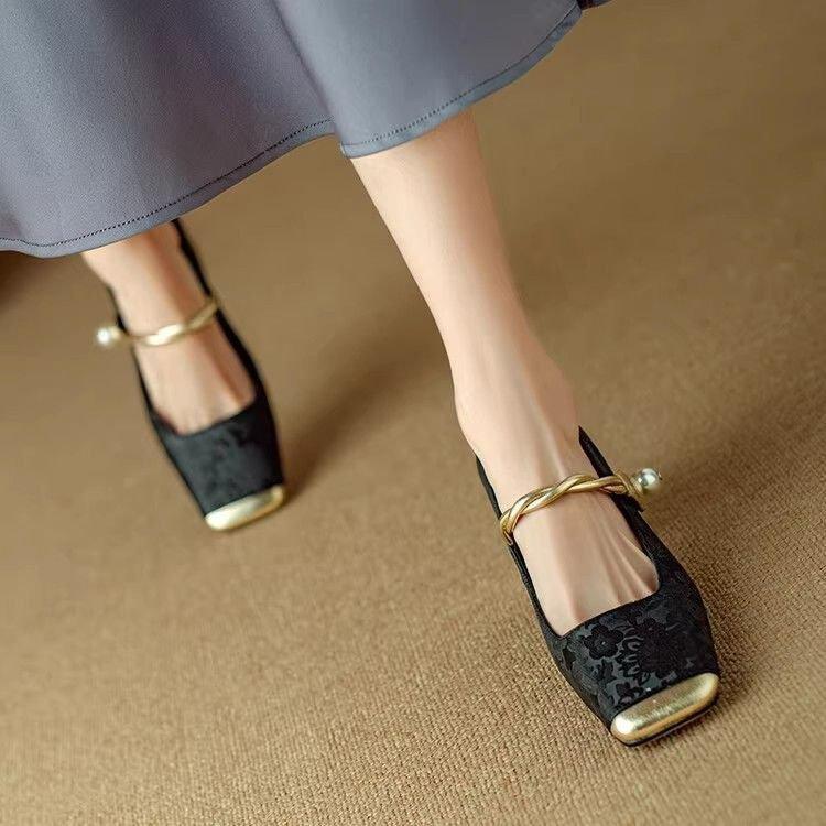 Retro new Chinese satin Mary Jane shoes, national style 2025 summer new light mouth square head one word high heels pearl