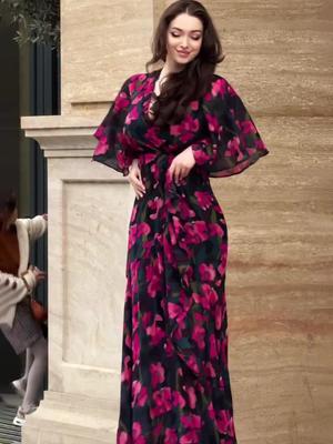 2025 Summer Retro Sexy V-Neck Short-Sleeve Long Dress