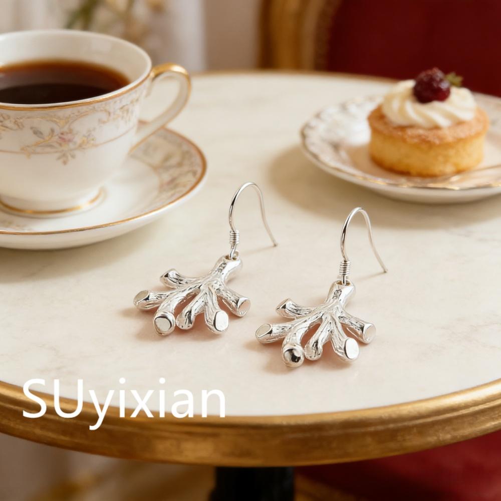 925 Sterling Silver Stylish Fresh Leaf Earrings Birthday Party Anniversary Gift Daily Wear серебряный
