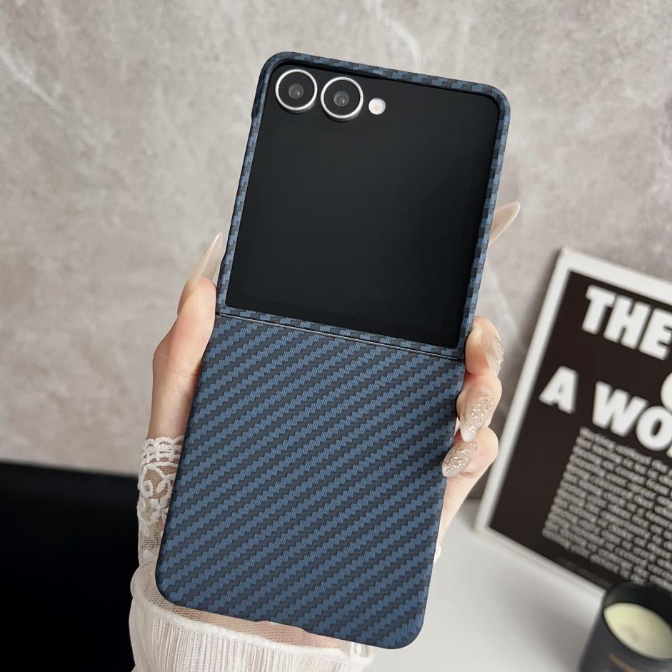 Carbon Fiber Magnetic Wireless Charging for Magsafe Case for Samsung Galaxy Z Flip 7 6 5 4 3 Flip7 Flip6 Matte PC Armor Cover