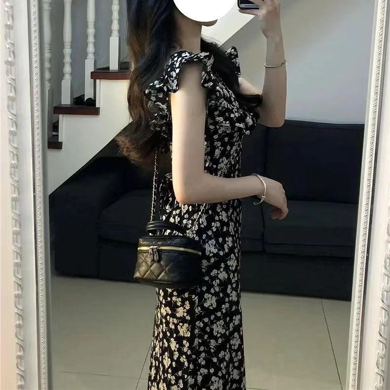 Coffee Break French Black Background White Flower Small Floral Dress Women's Summer Sleeveless Flying Sleeves Retro Style Waist Thin Long Dress