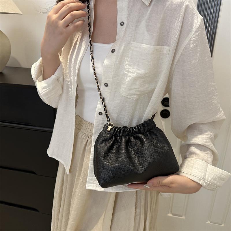 Women Chain Shoulder Bag Girly  Pu Crossbody Tote Bag Commuter Bucket Bag Casual Pleated Hobo Bag Satchel Sling Bag Gifts