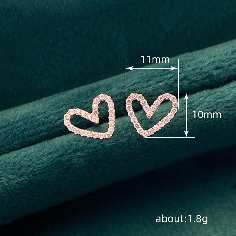 Hollow Love Earrings, Slightly Inlaid Sweet Heart Earrings, Korean Simple Peach Heart Women'S Stud Earrings