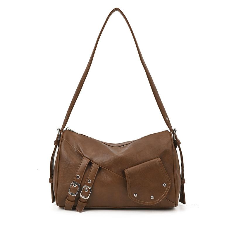 Niche trend temperament bag women's autumn casual versatile high-end sense locomotive style shoulder messenger bag