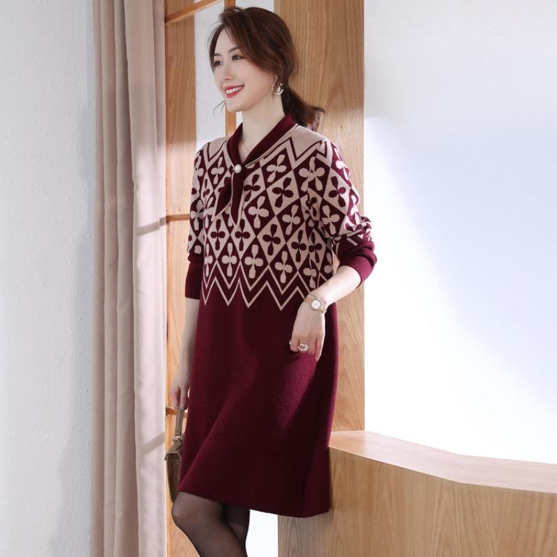 

Medium and old large size women s knitted dress, new fashionable medium and long mother loose bottoming sweater skirt XL красный