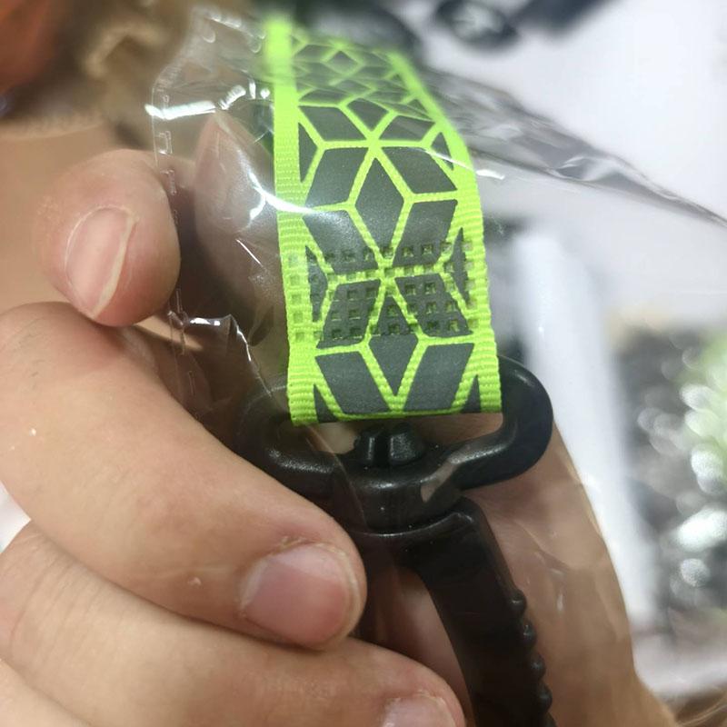 Reflective Effect Safety Reflector Pendant Lightweight Bright Colors Reflective Backpack Pendant Night-time Powerful