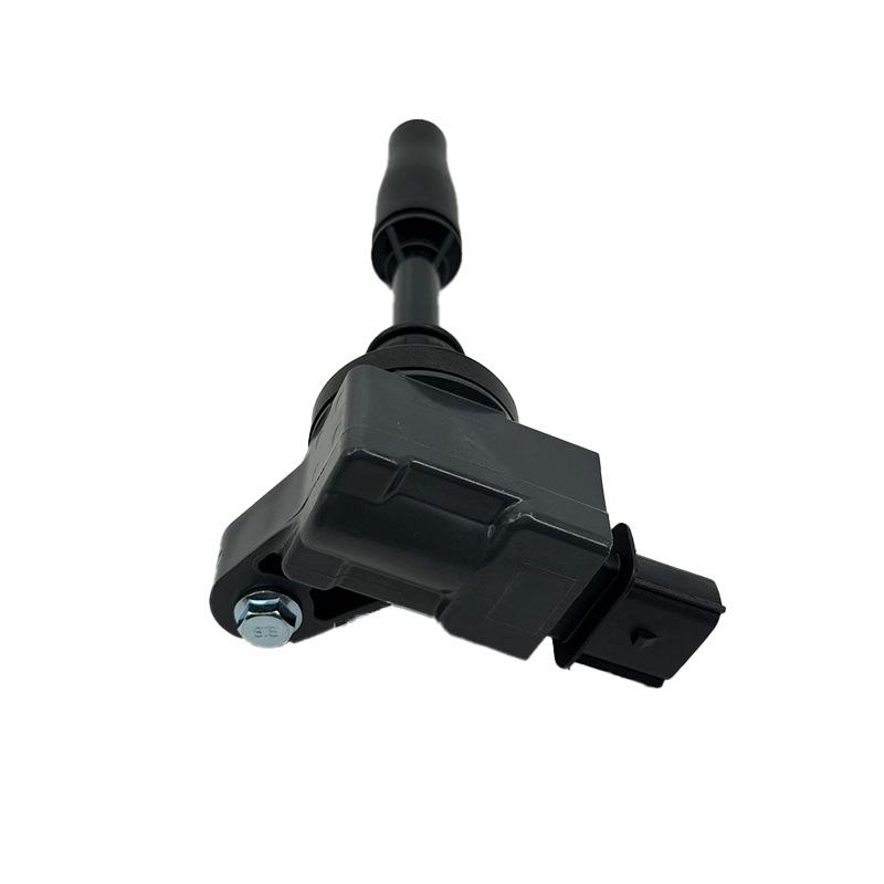 Cadillac & Chevrolet Ignition Coil: Compatible with Models 12654078, 099700-218, 12627120 UF680