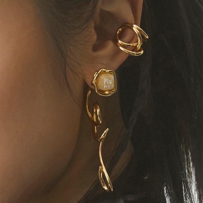 NEUF PIECE VINE EARCUFF / GOLD