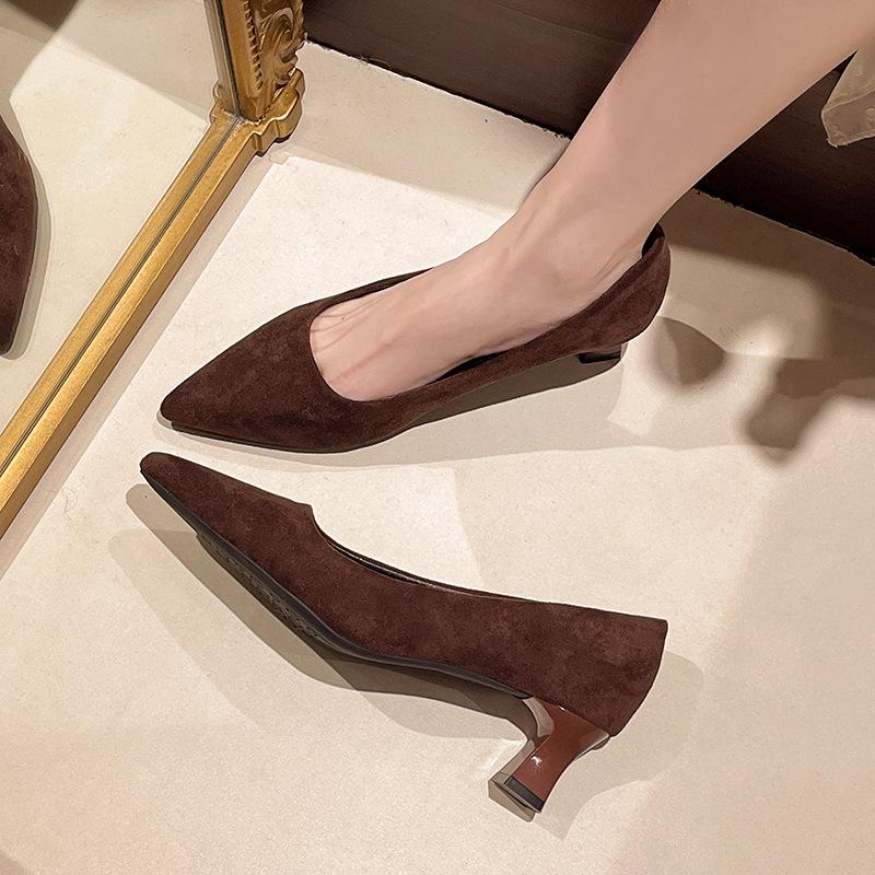 

Fashion 2025 Women Sexy High Heels Burgundy Nude Pumps Stripper Stiletto Heels Glossy Leather Wedding Bridal Quality Red Shoes Size 42 42 темно-коричневого