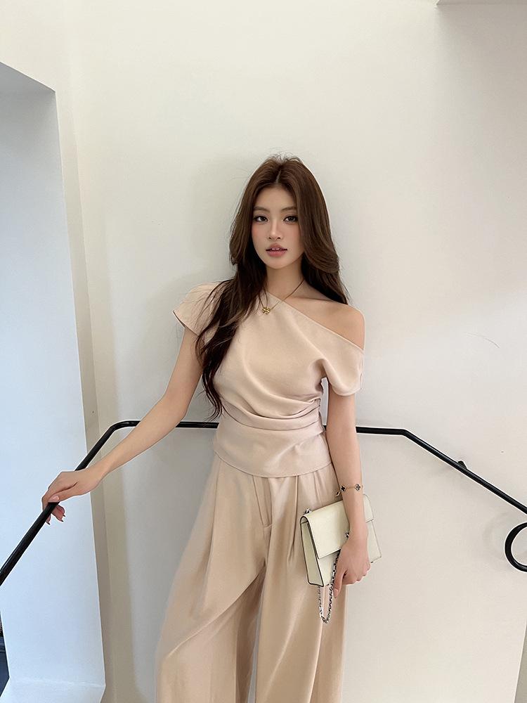 2026 SS Women's Elegant Apricot Pleated Two-Piece: Off-Shoulder Top & Wide-Leg Floor-Length Pants