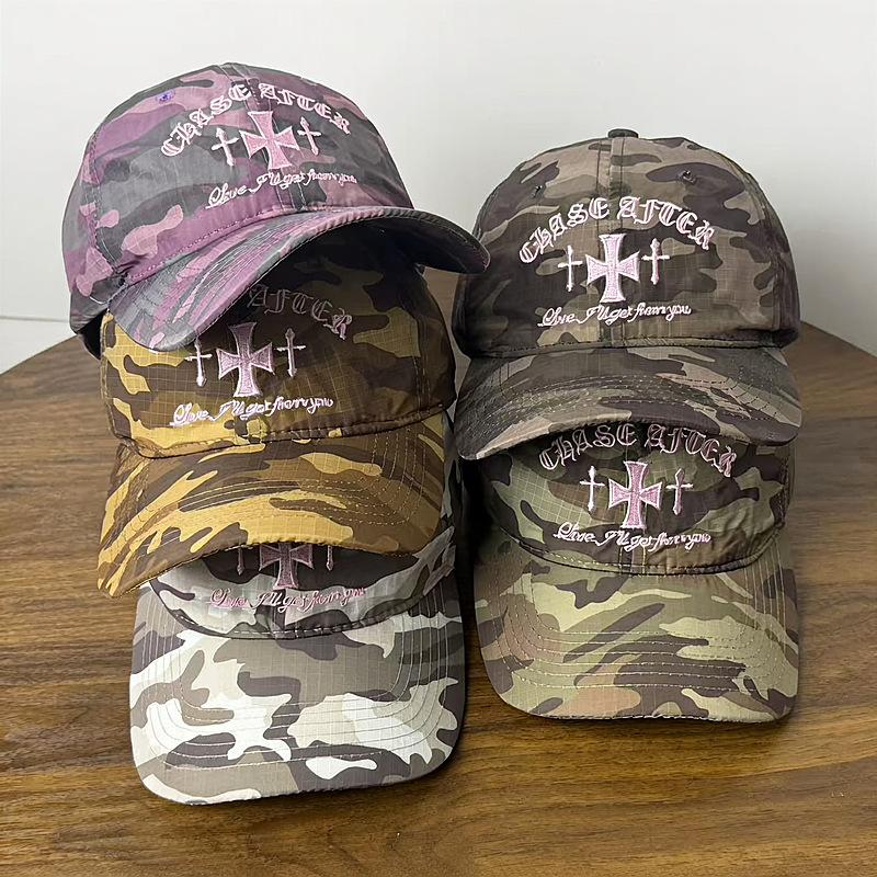 New Retro old cross-stitch camouflage baseball cap for men and women matching face small new casual soft top Sun baseball cap