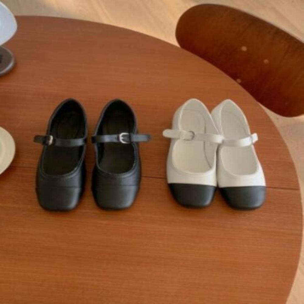 New Arrivals Open Run Women Buckle Two Tone Slingback Flats