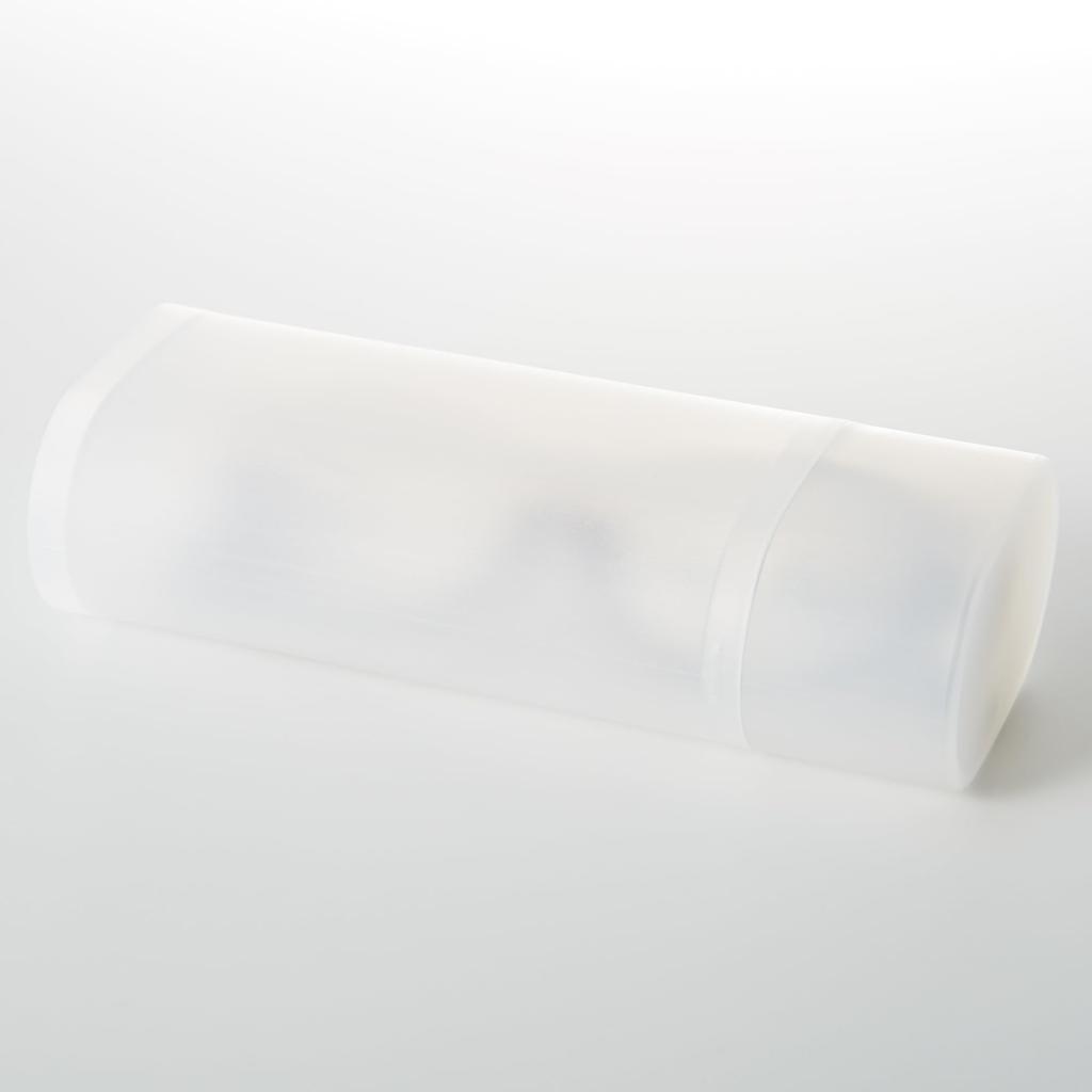 MUJI Polypropylene Eyeglass and Accessory Case with H x 7cm W x 16cm D Stand, Large, Dimensions Approx. 4.4cm (Product Number 38728757)