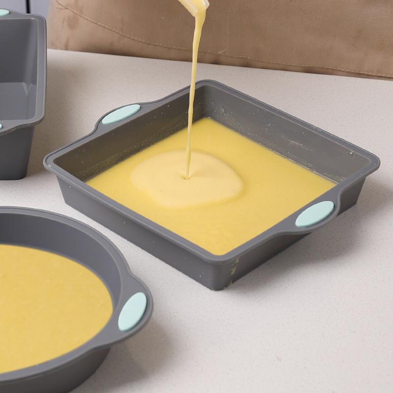 Silicone Round Cake Tray Non-Stick Silicone Baking Tray Set Food Grade Cake Mold With Metal Reinforced Frame For Oven Baking
