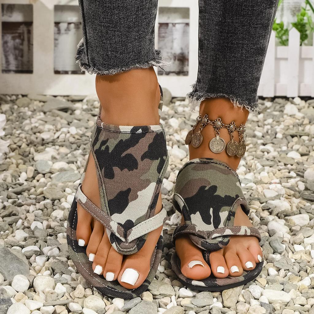 Fashion Summer Women Slippers Fashion Flat Sandals Bottom Roman Lightweight Beach Women Shoes Versatile Anti-slip Slippers Slides Women