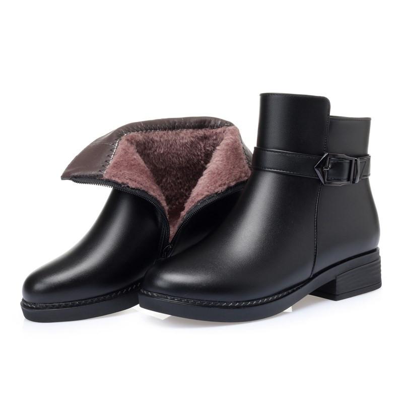 Fashion AIYUQI Winter Boots Mother Shoes Large Size 42 43 Wool Mid-heel Thick Wool Ladies Short Boots Non-slip Female Snow Boots