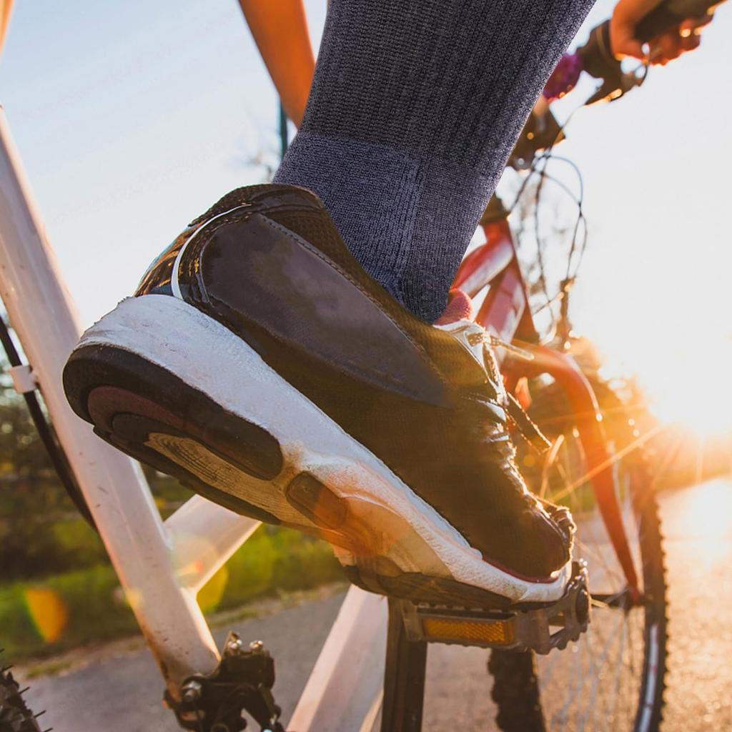 YUEDGE Thick Cushion Crew Socks for and Set Men's Work, Hiking, Trekking, Mountaineering, 5-Pair