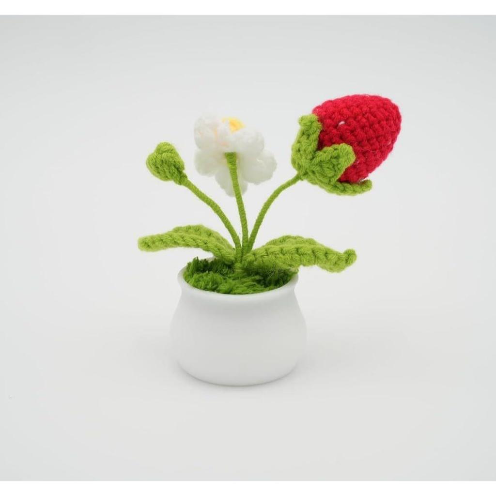 1 Pcs Crochet Flowers Artificial Sunflower for Office Desk Car Dashboard Decor,Home Decoration, Office, Bedroom, Christmas Decor, Wedding