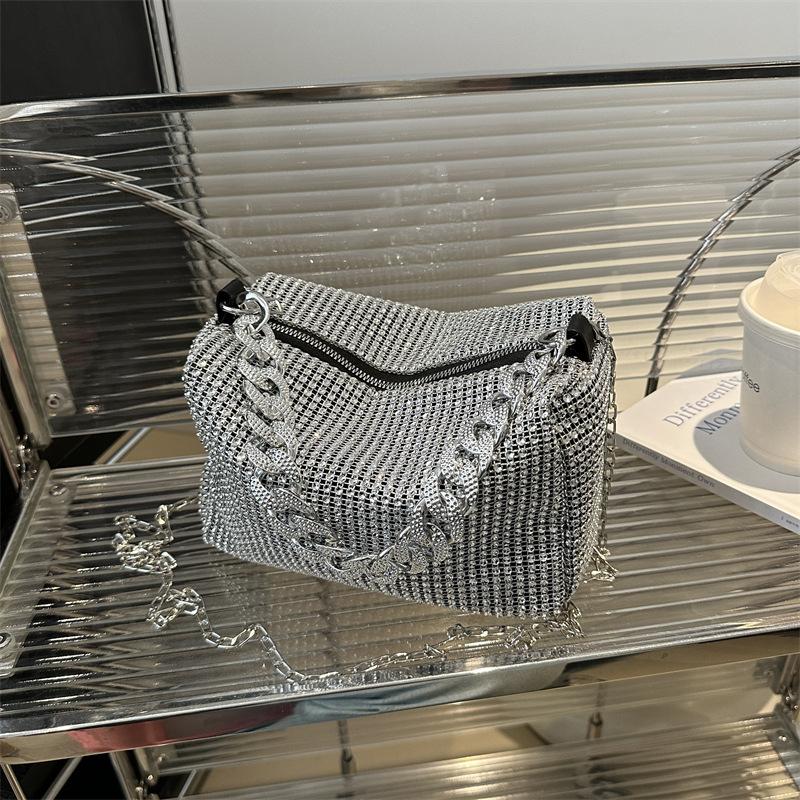 Fashion hot diamond chain small bag women's 2025 spring new versatile messenger bag women