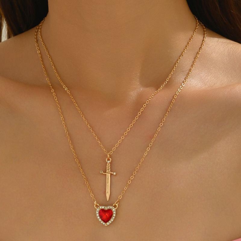 

Valentine s Day Red Zircon Heart Sword Pendant Necklace in European & American Style золотой