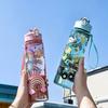 Ein 750ml großer Dinosaurier-Trinkbecher mit Strohhalm, niedlich und tragbar, geeignet für Outdoor-Aktivitäten, Camping, Bergsteigen und Radfahren