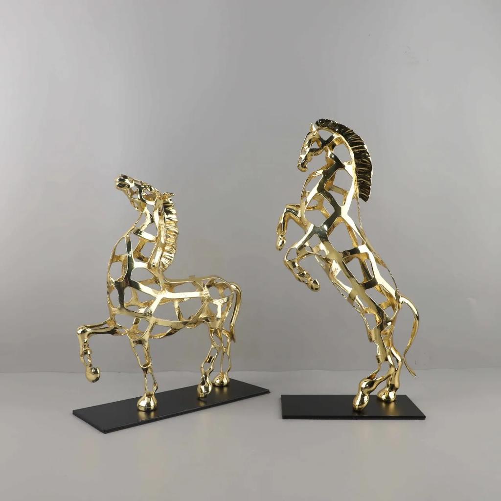 Metal Handicraft Artificial Animal Sculpture Hollow Out A Golden Horse Metal Decorative Figurines Home Decoration Accessories