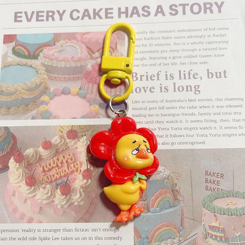 Wrinkled Brows Holding Cat Fish Head Yellow Duck Keychain Resin Girl Heart Pendant Bag Hanging Accessories Children'S Gift