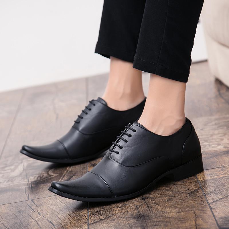 

Youth breathable fashion trend casual leather shoes summer 2025 new daily non-slip lightweight outdoor men s shoes 39