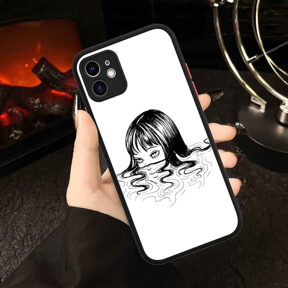 Junji Itos Tomies Phone Case For IPhone 16 15 14 13 12 11 Pro Max Plus X XS MAX Black Matte Phone Fundas