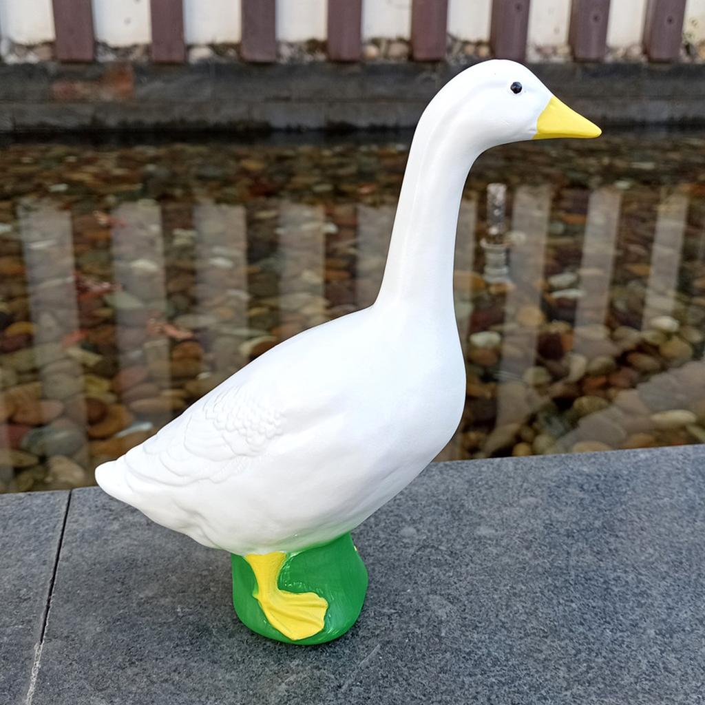 Goose Statue Resin Impressive Texture Delicate Details Versatile Goose Figurine Decoration Weather Resistant for Porch