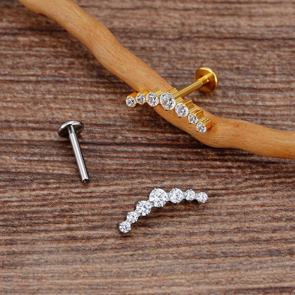 Pravý Velký ASTM F136 Titan 16G CZ Seskupený Climber Stud Náušnice Labret Helix Tragus Chrupavka Stud Plochý Zadní Piercing