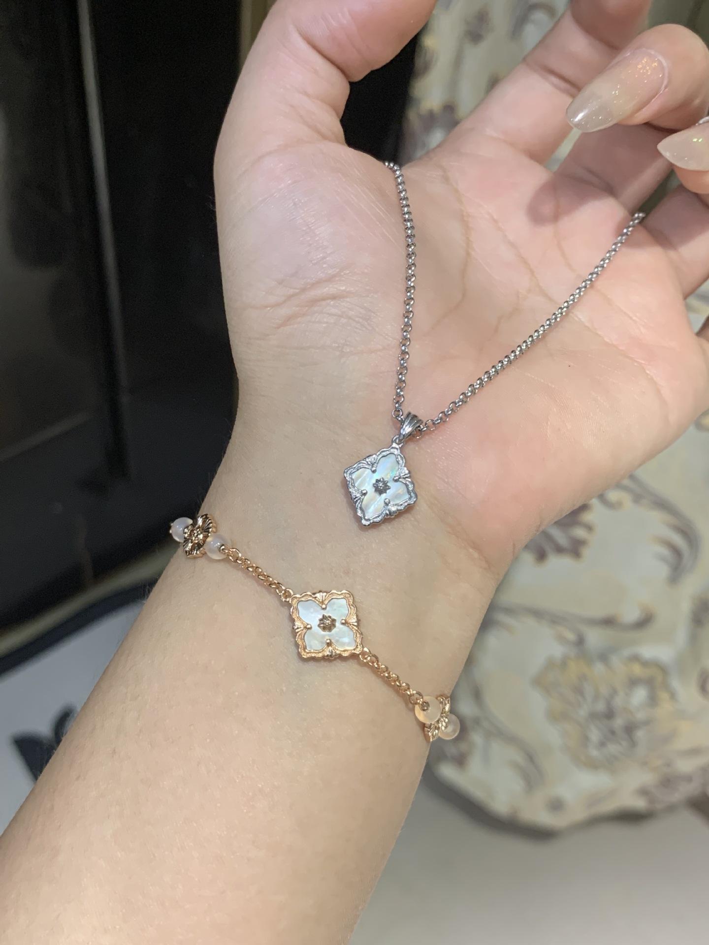 Тканевая Матовая Маленькая Мини Решетка Окно Четырехлистник Ожерелье Ретро Дворцовый Стиль Подвеска Ожерелье