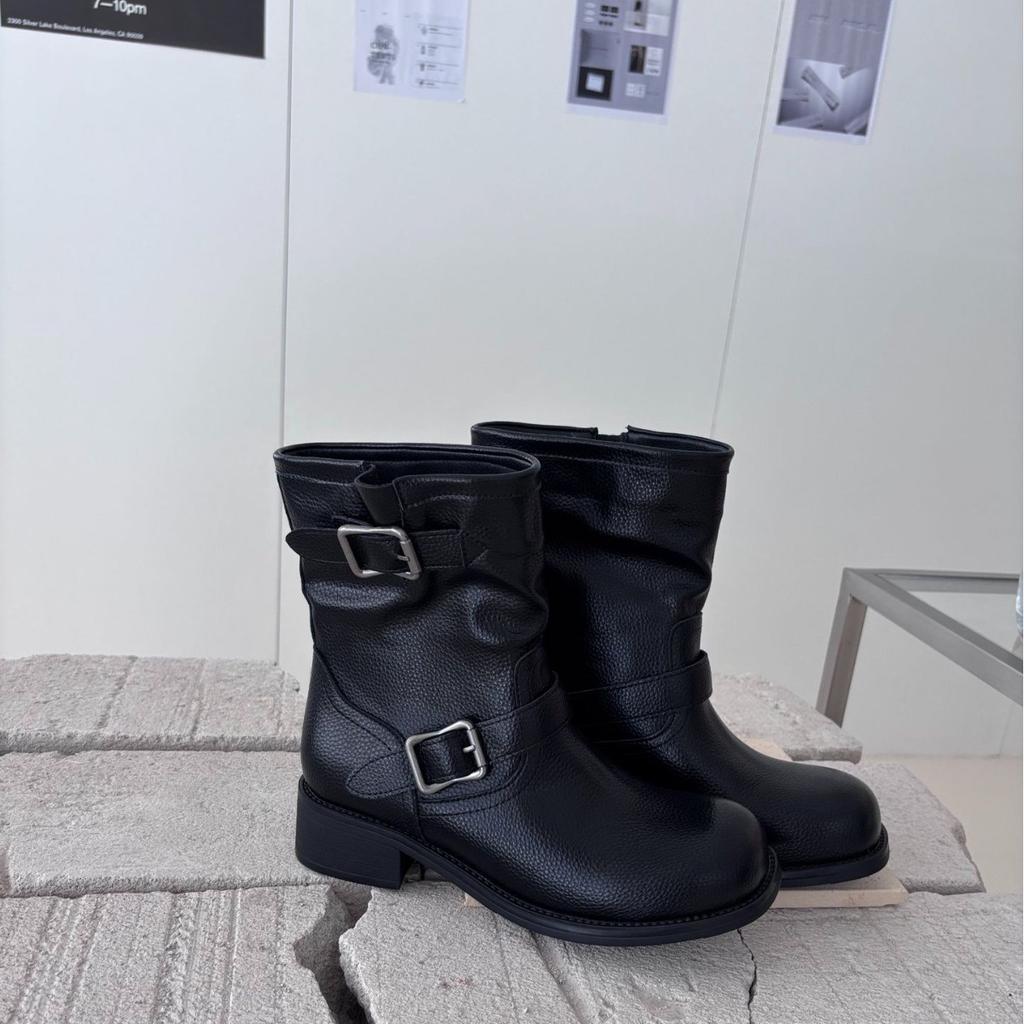 2025 autumn and winter round head thick heel short boots versatile and thin sleeve locomotive boots belt buckle cowboy boots